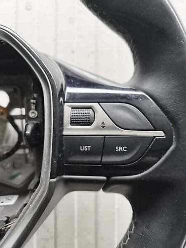 rep za sirene: VOLAN SA KOMANDAMA ZA PEUGEOT 3008 OD 2016. DO 2021. GOD — 3