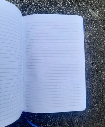 o clone 2 epizoda sa prevodom: Četiri rokovnika Rokovnici nisu korišćeni. Idealni za djake — 5