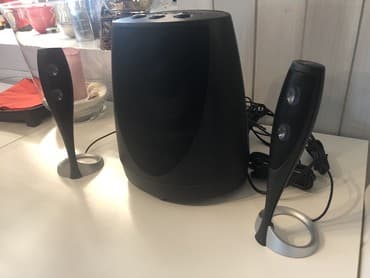 silvercrest parocistac 2 u 1: Zvucnici Harman Kardon sa subwooferom, uvoz CH — 3
