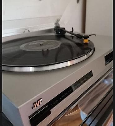 asus r252b: JVC LA-X11 gramofon – korišćen, ispravan, Made in Japan. - Tip — 1