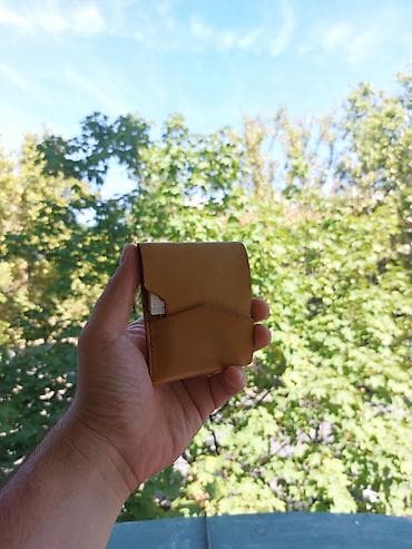 Minimalistički kožni novčanik/karticaš - Ručno rađen od prirodne kože