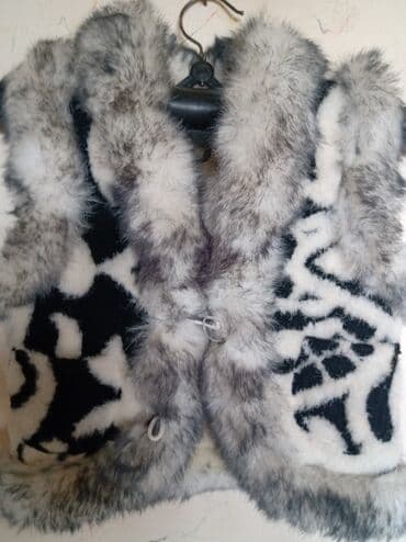končana haljina: Fur vest, 86 — 7