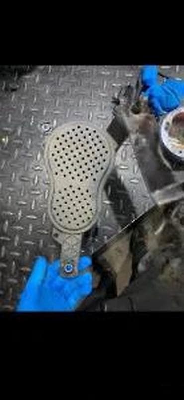 lovato prekidac za plin: AUDI Q5 2.0 TFSI DELOVI SEPARATOR ISPARENJA 8R0201799G | Audi q7 q5 — 4