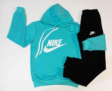 Tracksuit sets: 👇🏻👇🏻TRODELNI SETOVI👇🏻👇🏻 💰💰2750 din ili dva 4500din💰💰 Set sadrzi — 8
