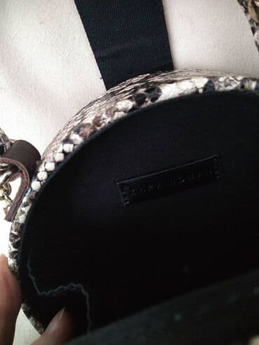 lidl lanene pantalone: Shoulder bag, Zara, Material: Faux leather — 4