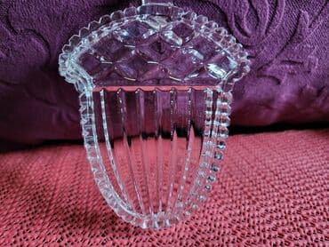 kristalne plafonjere: Pepeljara nova kristal Zajecar zir. 70,80te. Visina. 2cm — 5