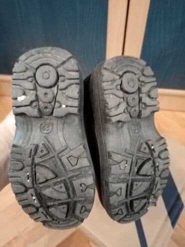 ugg čizme za devojcice: Boots, Size - 22 — 4