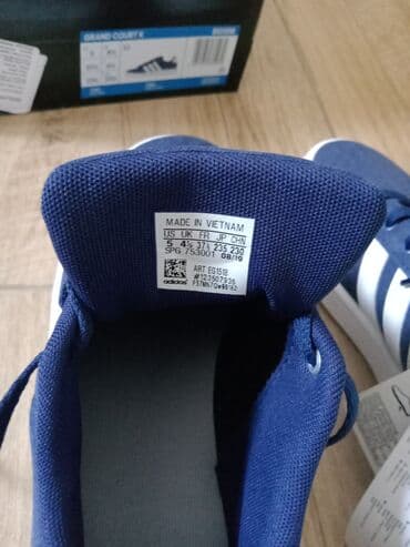 takko kupaci za devojcice: Adidas, Veličina - 37 — 9