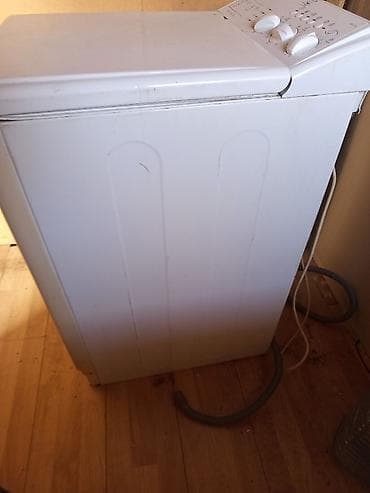 Kućna hemija i proizvodi za kuću: Ves masina Indesit 3 kg za popravku ili delove — 3