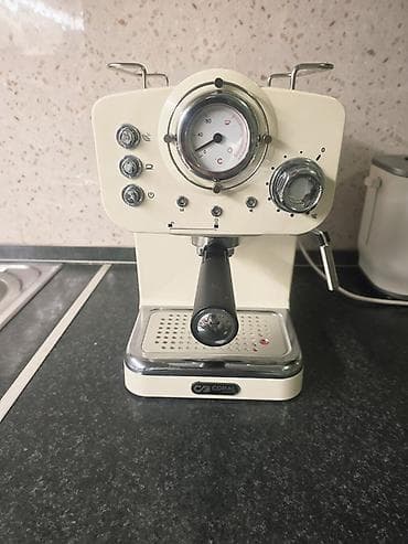 Retro espresso aparat Coral – poluautomatski - Dizajn sa analognim