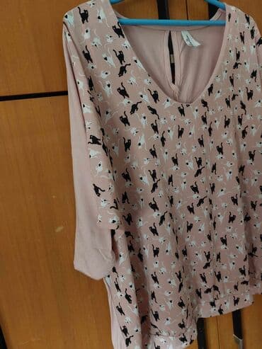 pull and bear suknje: Prelepa roze tunika Po grudi 67 - 75+ Duzina 68 Sa slikama maca — 2