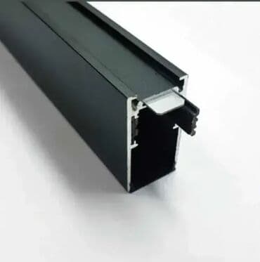 inverter 300a: Color - Black, New — 3