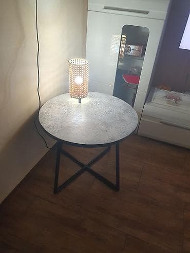 radni stolovi: Sto unikat .Drvo,gvozdje.Prelep.Za dnevnu sobu,terasu,spavaću — 6