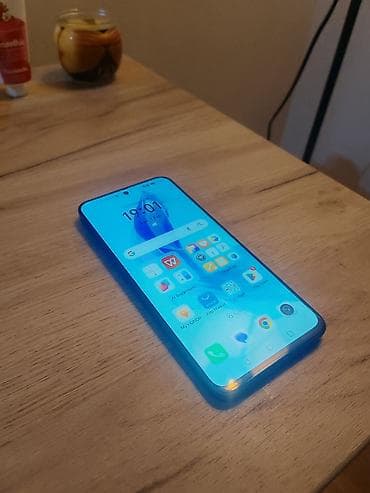 Auto elektronika: Honor 90 Lite, 256 GB, bоја - Crna, Otisak prsta, Dual SIM, Face ID — 4