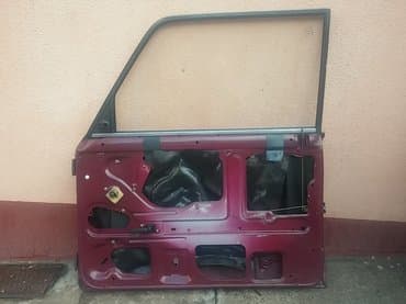 polovne letnje gume 215 55 r16: Vrata prednja desna Lada 2107 Riva,2104 Karavan,2105 bordo. Vrata su — 3