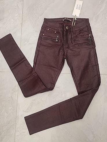 duboke kozne pantalone: Eko kožne 
XS, S

950 — 2