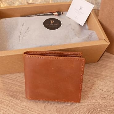 fazon sabac: Muški kožni novčanik – klasičan bifold dizajn - Materijal: prava — 2