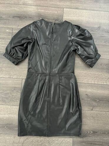 new yorker крагујевац – слике: H&M, S (EU 36), Jednobojni, bоја - Crna — 9