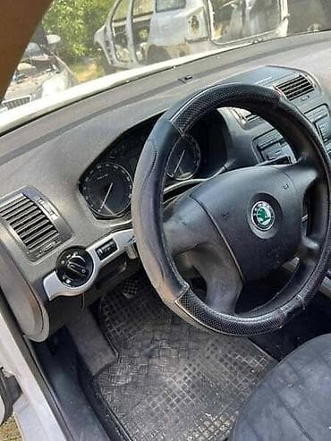 VENTILACIONI OTVORI ZA ŠKODA OCTAVIA | Ventilacioni otvori za Škoda na lalafo.rs VENTILACIONI OTVORI ZA ŠKODA OCTAVIA | Ventilacioni otvori za Škoda