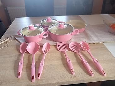 Komplet posuđa i kuhinjskog pribora – roze - Posuđe: tri