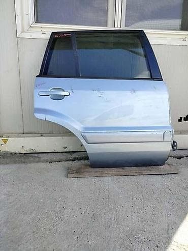 ZADNJA DESNA VRATA ZA FORD FUSION OD 2005. DO 2012. GOD. | Zadnja