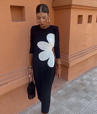 haljine boho stil: Ženska midi haljina s dugim rukavima i efektnim cvetnim aplikacijama — 4