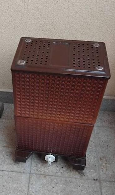 Na prodaju retro električna kaljeva pećica domaće proizvodnje, snage 2 na lalafo.rs Na prodaju retro električna kaljeva pećica domaće proizvodnje, snage 2