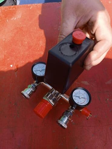 kompresor 220v12v: Sklopka za kompresor komplet sve sa manometrima Ima monofazna i — 2