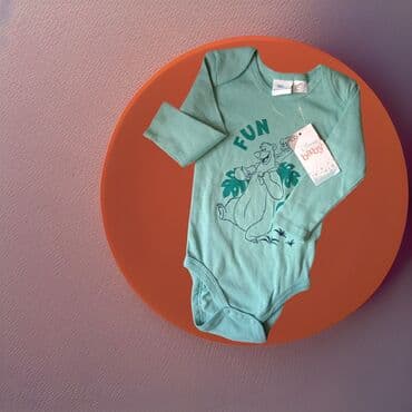 velicina 104 za koji je uzrast: Paket: Majice, Pantalone, Unisex — 10