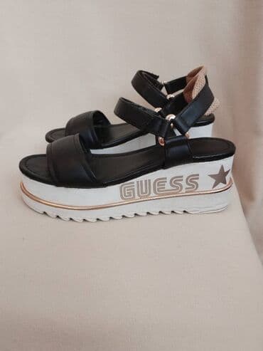 nerc bunde cena: Sandals, Guess, 36 — 16