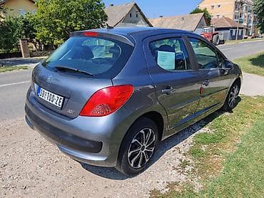 polovni delovi za mercedes: Peugeot 207 – hečbek, benzin (model sa prednjom maskom sa lavom i — 4