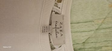 Burgije: ZARA Trafaluc džemper/bluza, boja: krem/bela. Model sa dugim rukavima — 2