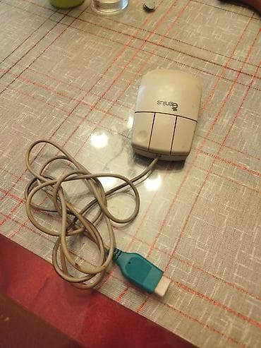 polovni frizider: Genius stari retro serijski kuglicni mis.
Ispravan — 5