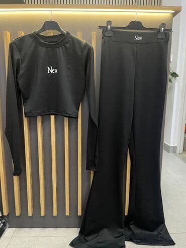 new yorker отворено сада: Komplet 
2450 dinara
si — 2