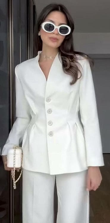 john richardo beograd: 💫Ženski elegantni komplet – sako i pantalone
✅3200 din — 6