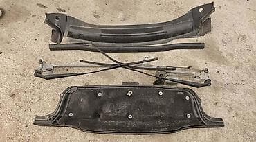 motor brisaca karakteristike: PLASTIKA ISPOD BRISACA MOTORIC ZA OPEL ZAFIRA ZA 2005. GOD — 1
