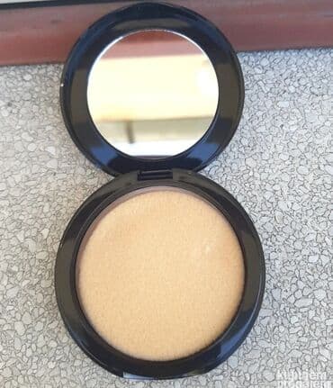 rotirajuća četka za kosu lidl: Kameni puder Oriflame Kameni puder Oriflame Studio Artist Pressed — 1