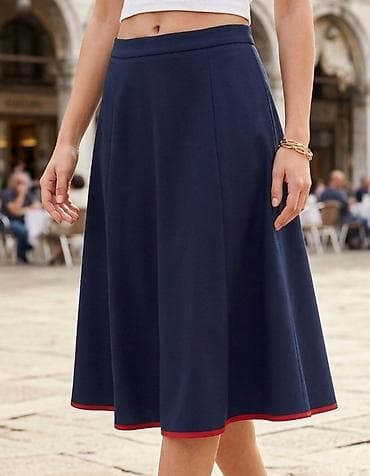 Ženska A-kroja suknja do kolena - Boja: tamno plava sa diskretnim na lalafo.rs Ženska A-kroja suknja do kolena - Boja: tamno plava sa diskretnim