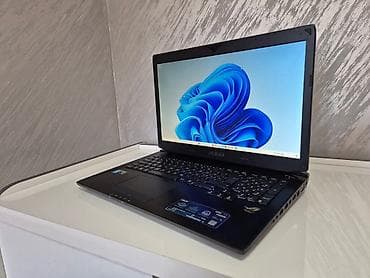 usb internet za laptop: ASUS ROG gejming laptop - Serija: ASUS ROG (Republic of Gamers), crno — 9
