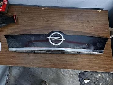 Ostali delovi karoserije: LAJSNA GEPEK VRATA ZA OPEL MERIVA OD 2010. DO 2014. GOD. | Svi — 1
