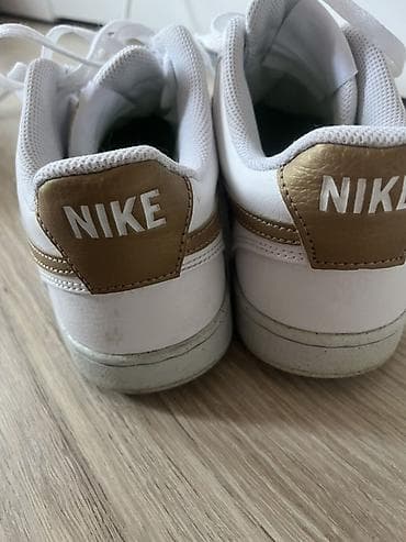 cipele za plivanje: Nike patike – model inspirisan klasičnim košarkaškim siluetama - — 3