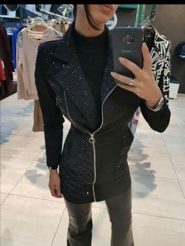 Fantastična sako jakna sa cirkonima Unikat model Uvoz Francuska Vel S na lalafo.rs Fantastična sako jakna sa cirkonima Unikat model Uvoz Francuska Vel S
