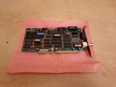 stari gramofon: Stari retro delovi za kompjuter, dekstop računar Nepoznato stanje — 14