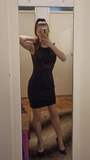 Ekskluzivno S (EU 36), bоја - Crna, Top (bez rukava) na lalafo.rs Ekskluzivno S (EU 36), bоја - Crna, Top (bez rukava)