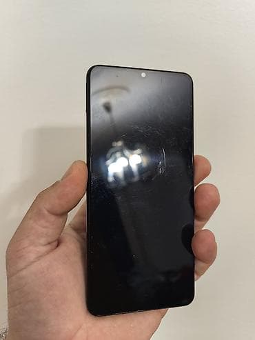 samsung punjač: Samsung A22 dual sim sim free, sa 4/128 gb memorije. Na ekranu — 4
