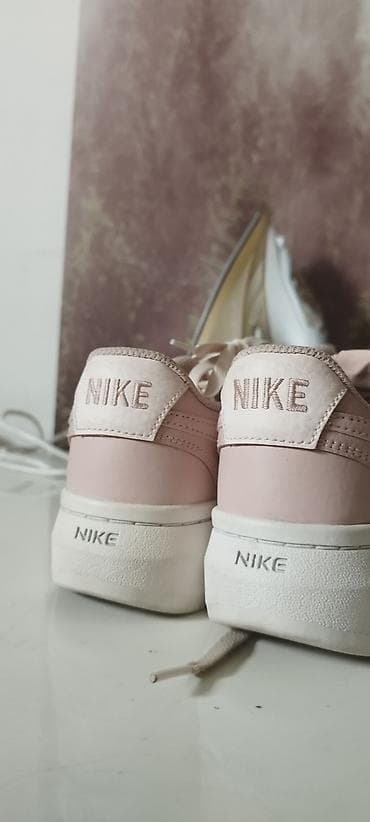 alexander mcqueen roma: Nike ženske patike air force– pastelno roze - Model: Air force — 2