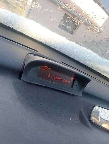 osigurac za instrument tablu: DISPLEJ CENTRALNI ZA PEUGEOT 207, 307 | Originalni polovni delovi za — 1