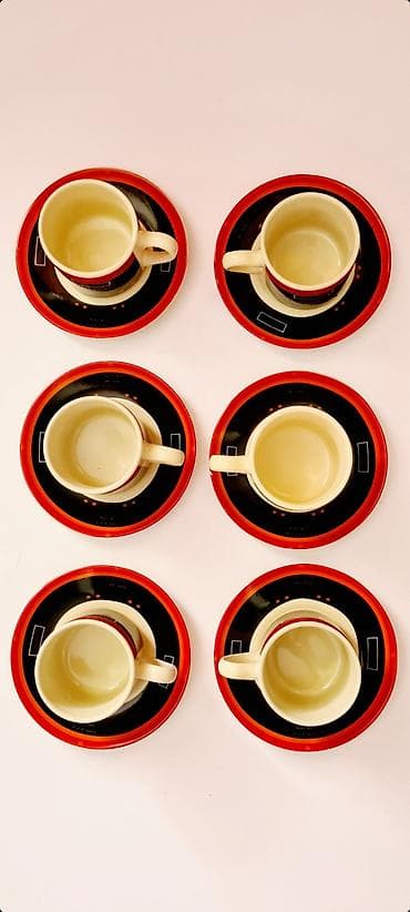 solje za espresso kafu: Servis 6 malih šoljica sa tacnom za kafu, motiv “CAFE’ LATTE”. - Nove — 4