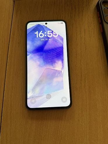 Mobilni telefoni i aksesoari: Samsung Galaxy A55 5G – tamnoplava boja - Ekran: 6.6" Super AMOLED — 5