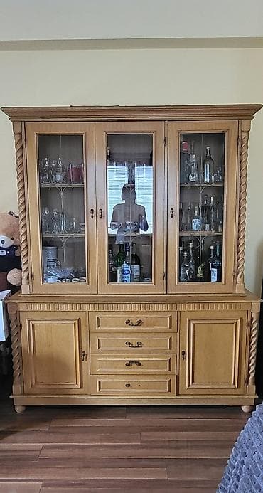 stil nameštaj vršac: Stilska vitrina širina 160, visina 188, dubina 50, cena 200eur — 1